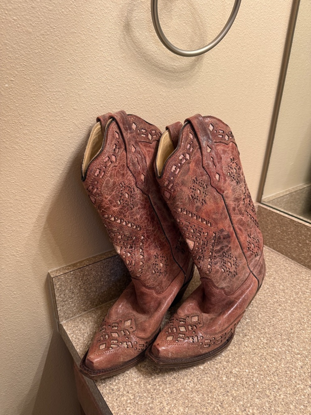 Corral Brown Distressed Leather Western Cowboy Boots